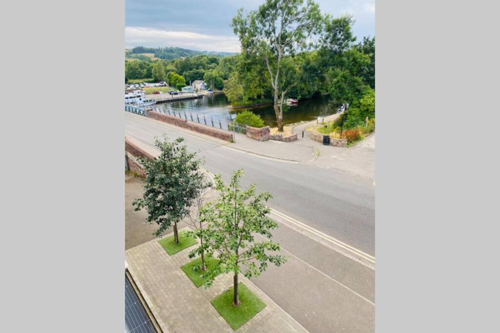 Riverside View Apartment In Balloch, Loch Lomond Exterior photo